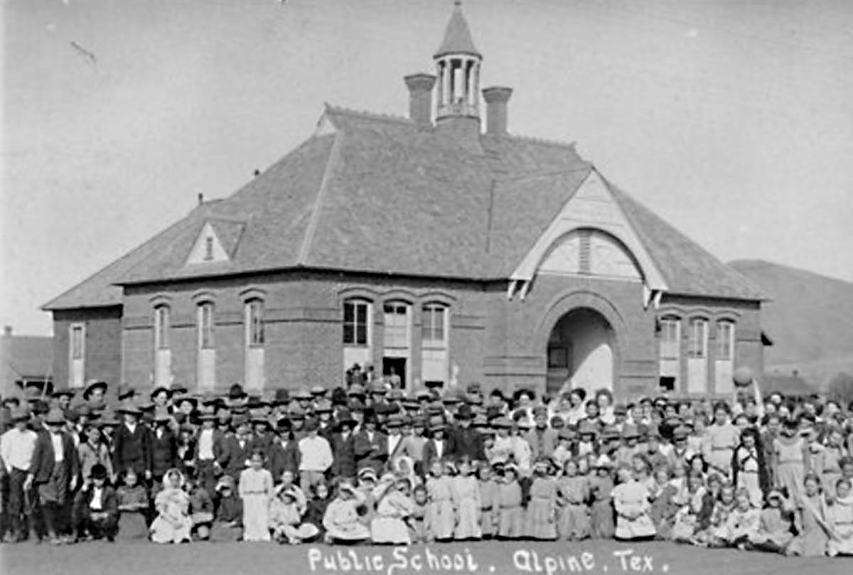 Public School Alpine Texas